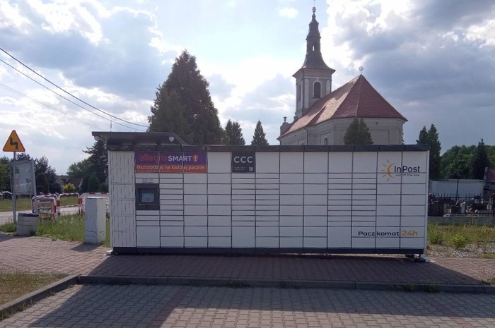 Paczkomat XNC01M Parking Stanica