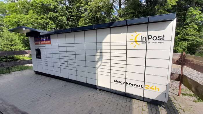 Paczkomat XZC01M Przy sklepie spożywczym