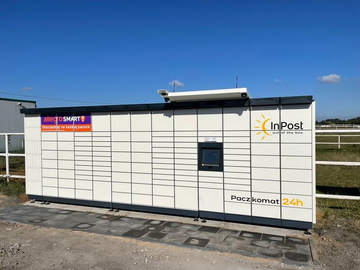 Paczkomat XZS01M Przy sklepie spożywczym