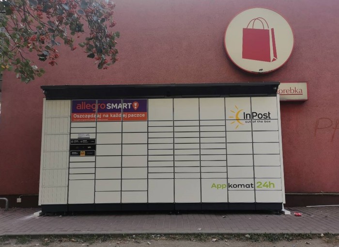 Parcel Locker ZAB06BAPP Przy pasażu Czerwona Torebka