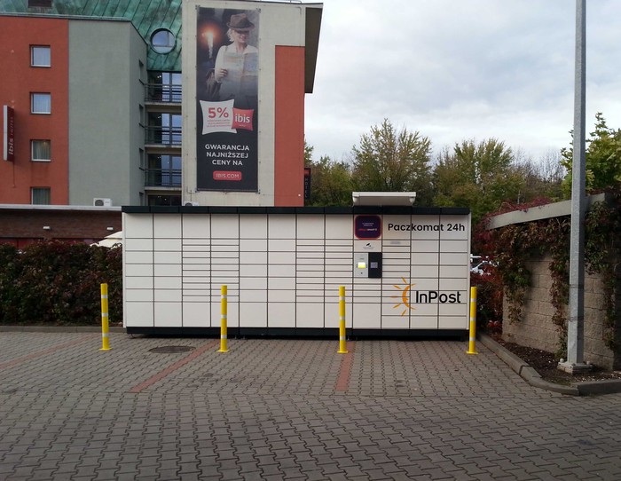 Parcel Locker ZAB07N Stacja paliw AMIC ENERGY