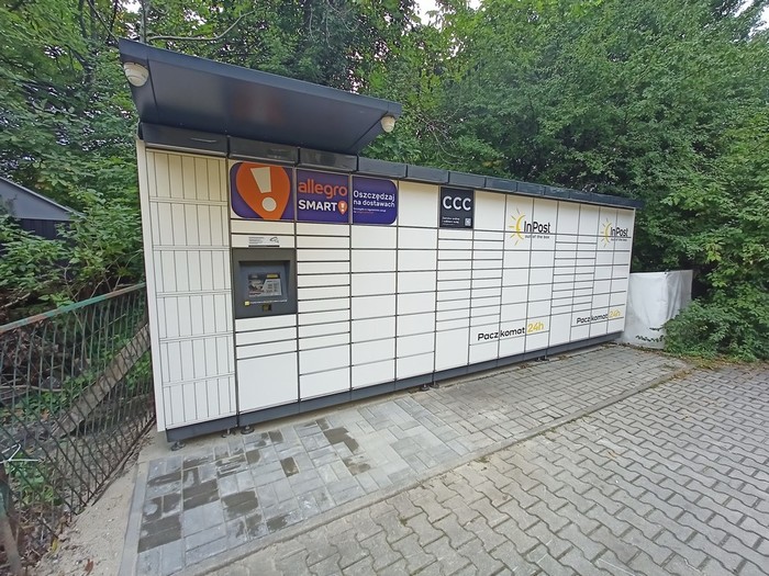 Paczkomat ZAB17M Obok Posesji