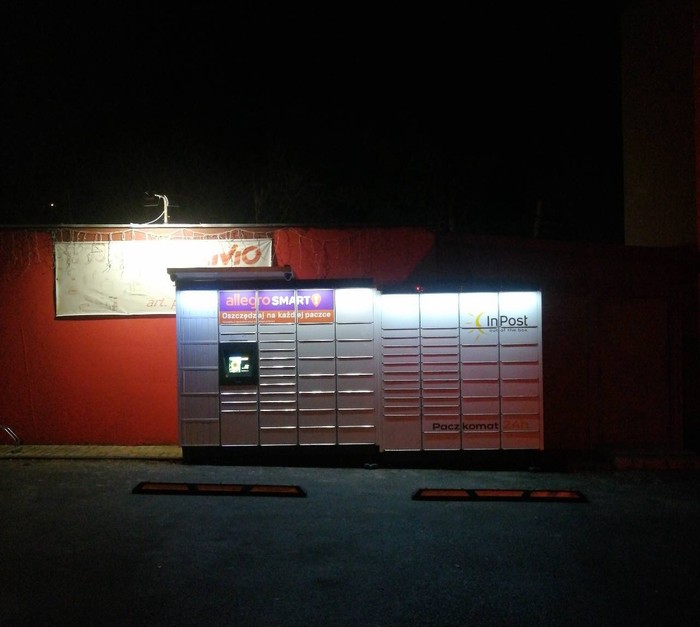 Parcel Locker ZAJA01M Przy sklepie spożywczym