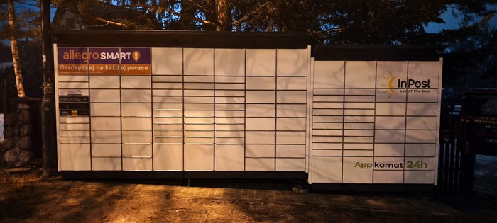 Parcel Locker ZAK02BAPP Przy apartamentach Na Wilcznik 12