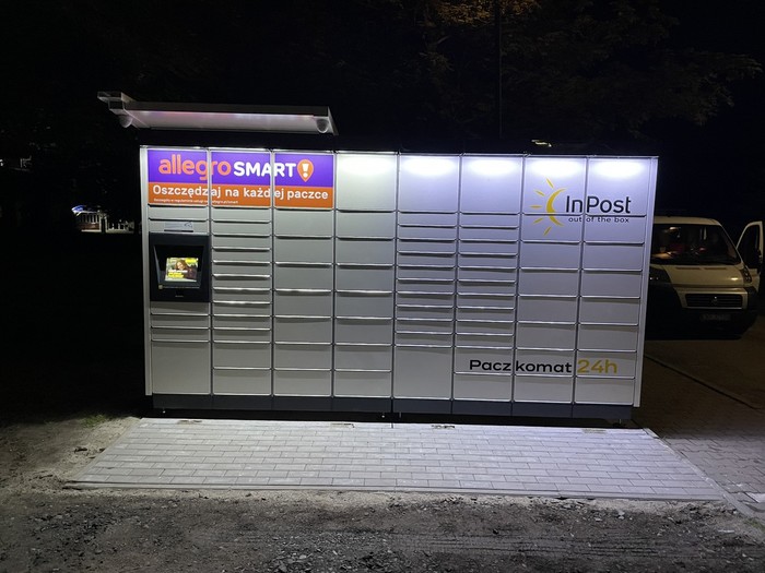 Parcel Locker ZAK13M Przy wjeździe do Szpitala