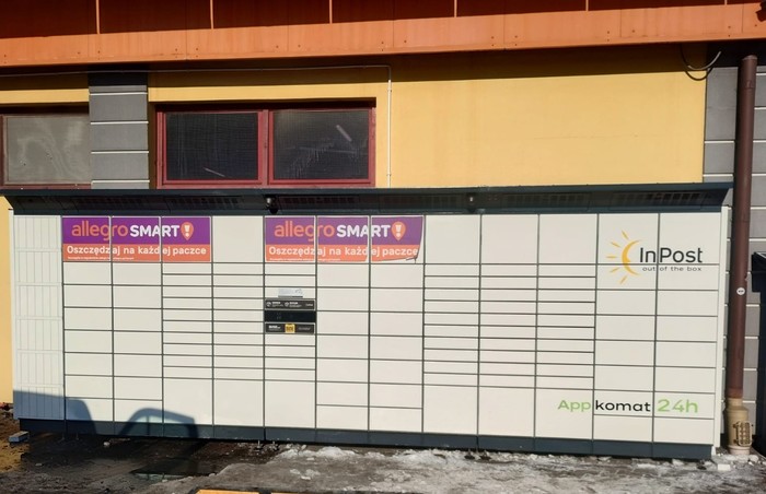 Paczkomat ZAM07BAPP Przy sklepie Społem