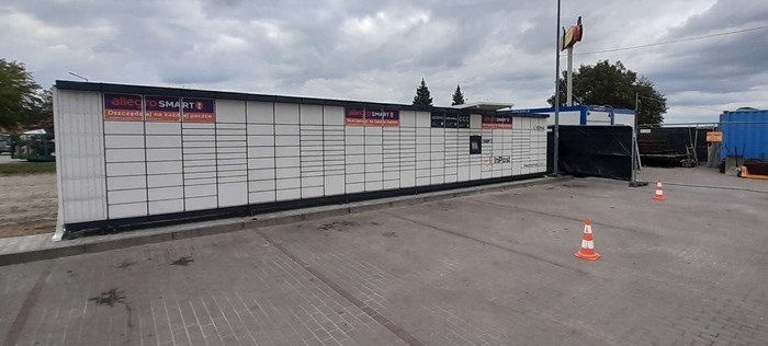 Parcel Locker ZAN01M przy sklepie Biedronce