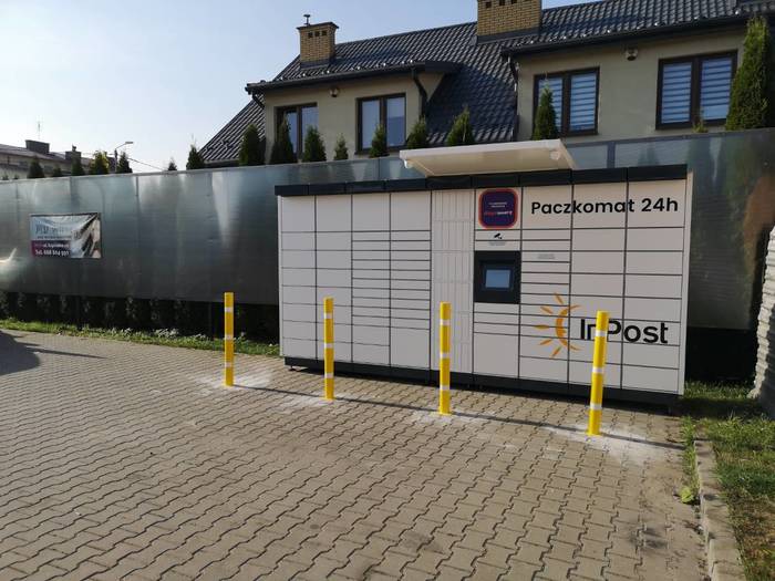 Paczkomat ZBA02M Przy myjni bezdotykowej
