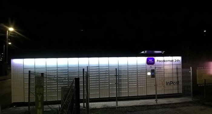 Paczkomat ZBA04N Przy auto myjni Żaba