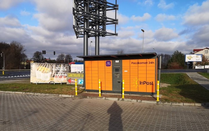Paczkomat ZBL01F Parking Parku Handlowego