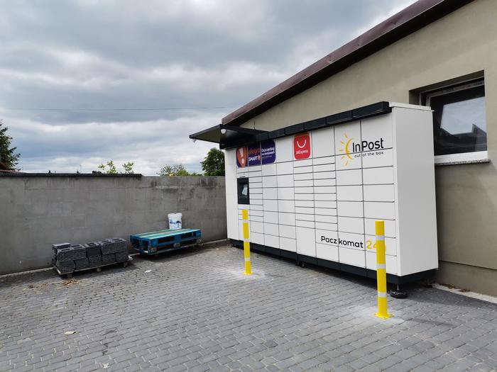 Paczkomat ZBL01M parking Lewiatana