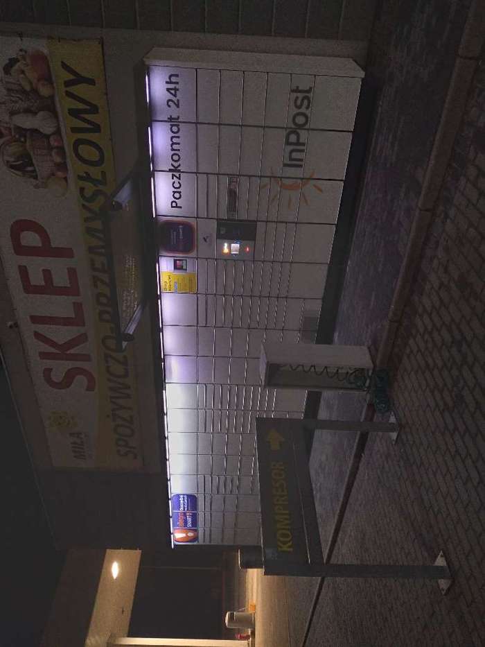 Paczkomat ZBL01N Stacja paliw MOL