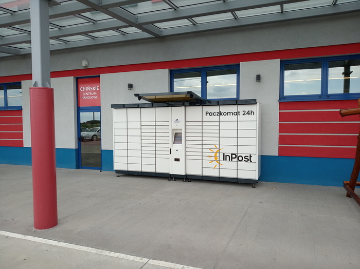 Parcel Locker ZBN01A Przy wejściu do Chińskiego Centrum Handlowego