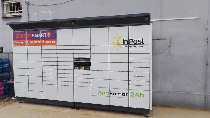 Parcel Locker ZBVE01BAPP Przy sklepie spożywczym