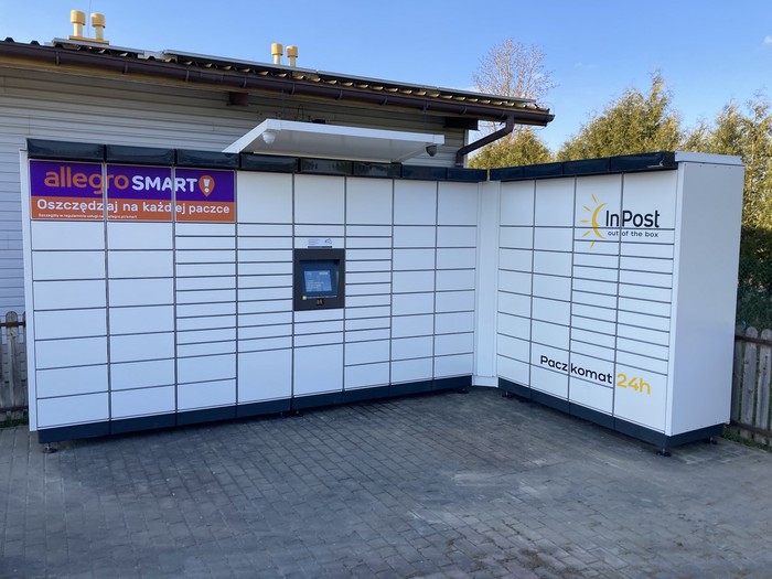 Paczkomat ZCI01M Przy stacji Grosar