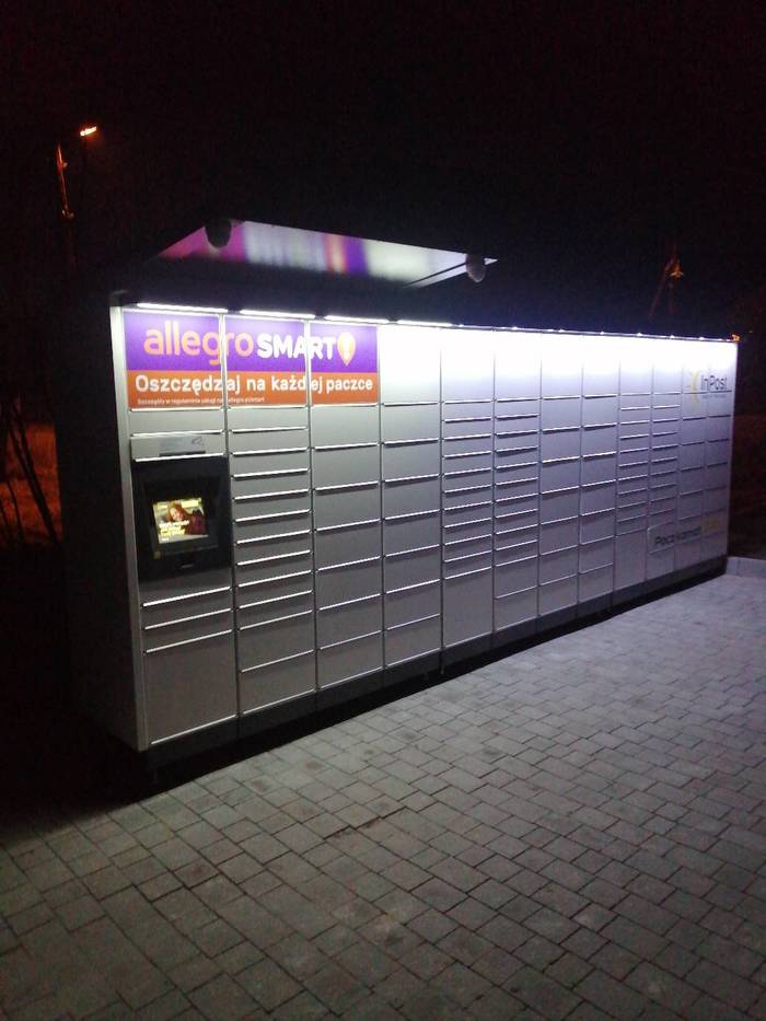 Paczkomat ZDD01M Przy Delikatesach Premium