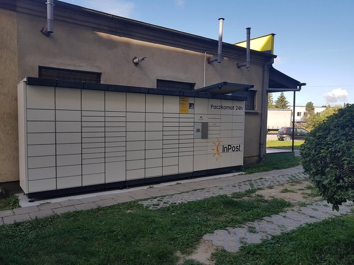 Paczkomat ZDN01N Za sklepem ABC