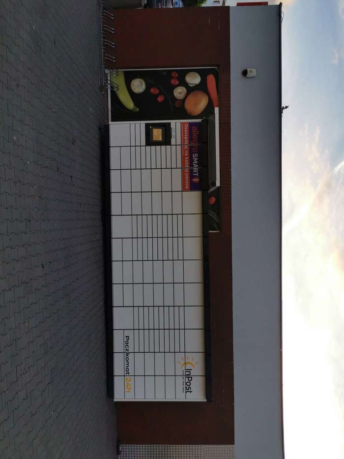 Parcel Locker ZDO02M Przy Polskim Sklepie.