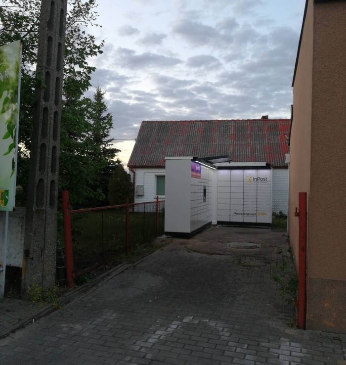 Paczkomat ZEN02M Przy salonie fryzjerskim
