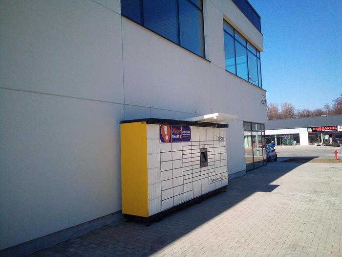 Paczkomat ZGI03M Przy Centrum Handlowym Zgierz