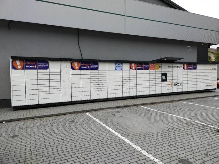 Paczkomat ZGZ01M Przy sklepie Piotruś Pan