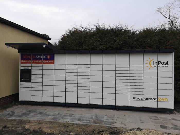 Paczkomat ZNC01M Boisko LKS Naprzód Żernica