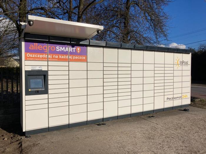 Paczkomat ZOI01M Parking przy sklepie Globi