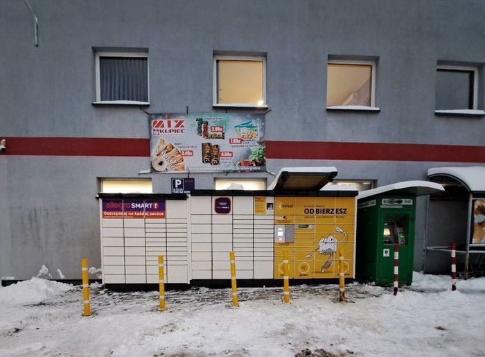 Paczkomat ZOR01N Przy delikatesach MIX