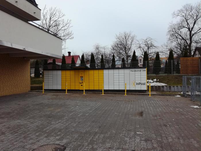 Paczkomat ZRB02A Przy sklepie Pepco