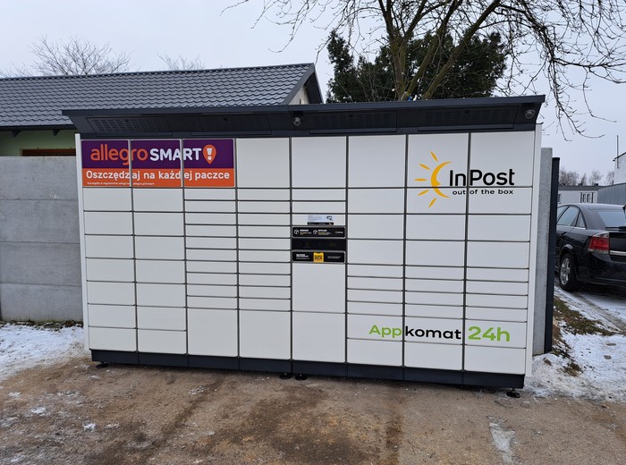 Parcel Locker ZRKI02BAPP Przy budynkach mieszkalnych