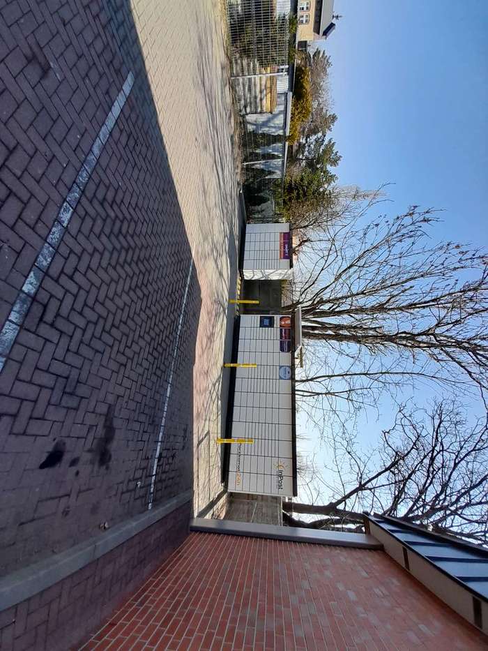 Paczkomat ZSL04M Przy sklepie Aldi