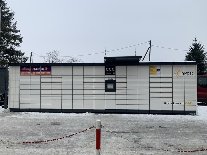 Paczkomat ZSZ01M Przy Urzędzie Gminy Zarszyn
