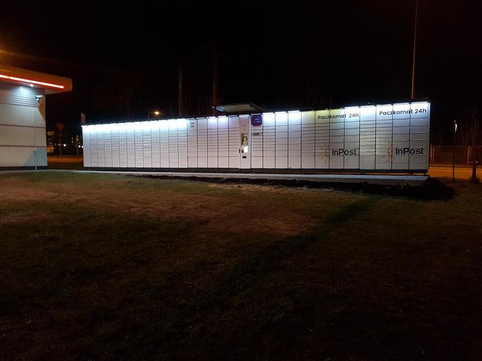 Parcel Locker ZUK01A Stacja paliw Oktan