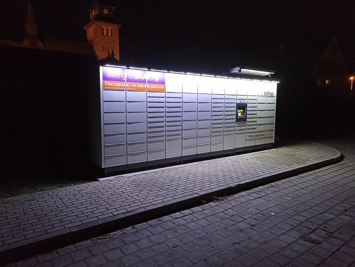 Paczkomat ZVA01M Parking przy Sanktuarium Bł. Karoliny Kózkówny