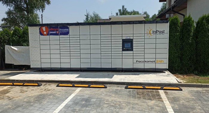 Поштомат ZWO02M Przy centrum medycznym MedicA