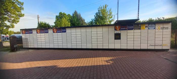 Paczkomat ZWR01M Przy Delikatesach