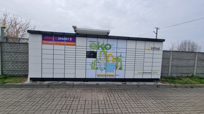 Paczkomat ZYR01APP Na myjni