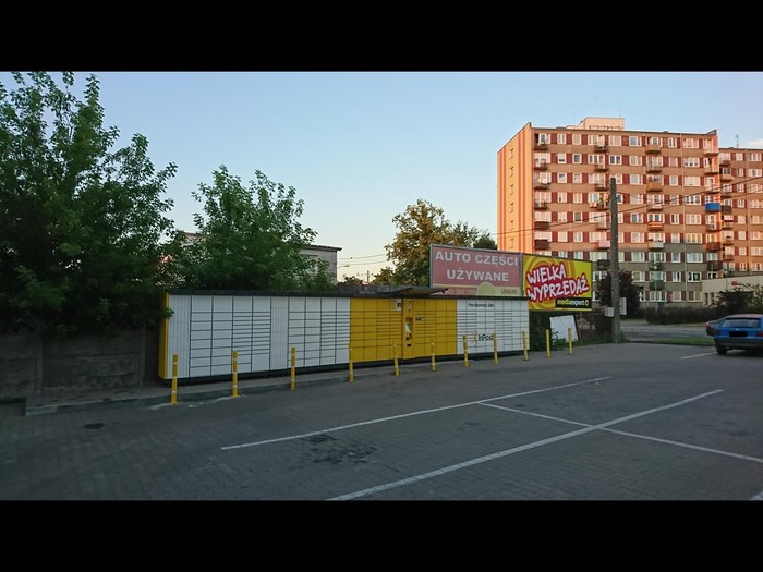 Paczkomat ZYR02A Przy sklepie chińskim